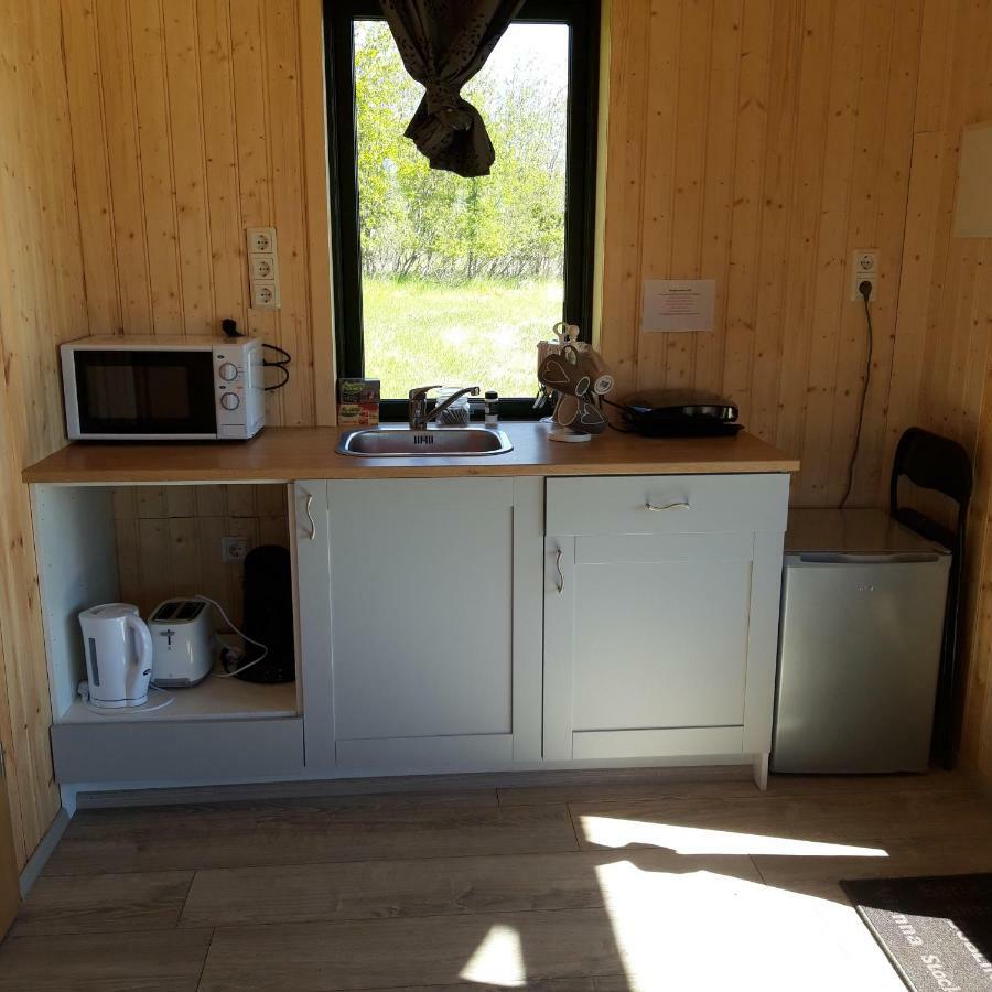 Mithhvammur Farm Stay Athaldalur Esterno foto