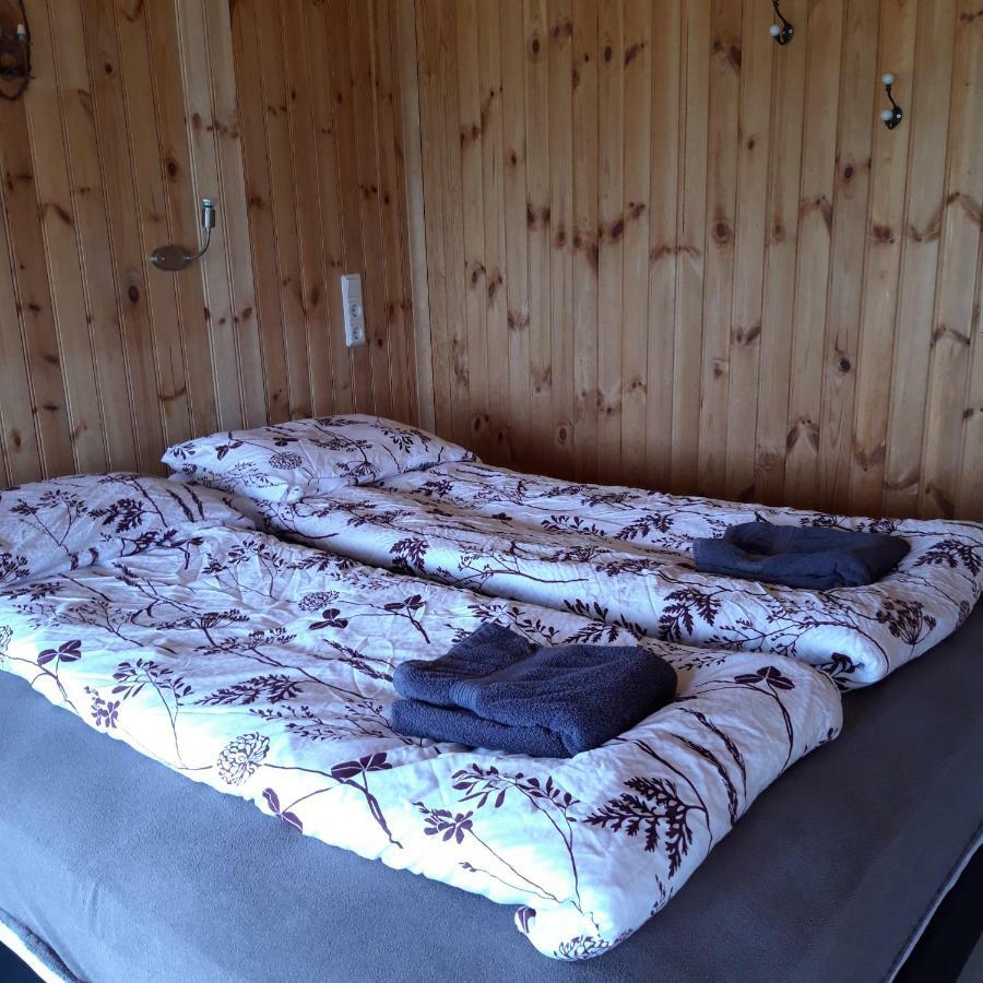 Mithhvammur Farm Stay Athaldalur Esterno foto